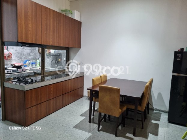 Best Deal Hunian Mewah Ideal dan Luas di Karang Tengah, Tangerang Best Deal Hunian Mewah Ideal dan Luas di Karang Tengah, Tangerang