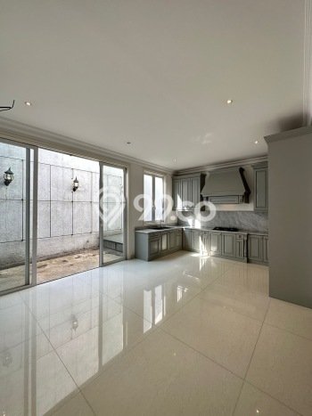 Rumah Luxury Modern Tanpa Renovasi di Cipete Jakarta Selatan Rumah Luxury Modern Tanpa Renovasi di Cipete Jakarta Selatan