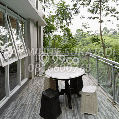 Rumah Strategis Modern Lb 175m2 di Coblong, Bandung Rumah Strategis Modern Lb 175m2 di Coblong, Bandung