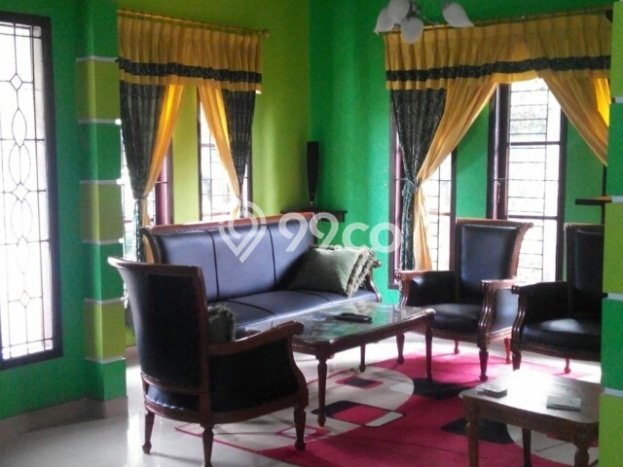 Siap Huni Rumah Mewah 5 Kamar di Jagakarsa Dekat ke Mana Pun Siap Huni Rumah Mewah 5 Kamar di Jagakarsa Dekat ke Mana Pun