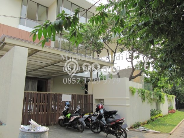 Rumah LT 578m² di Pinggir Kota Lebak Bulus, Jakarta Selatan - Lokasi Premium Rumah LT 578m² di Pinggir Kota Lebak Bulus, Jakarta Selatan - Lokasi Premium