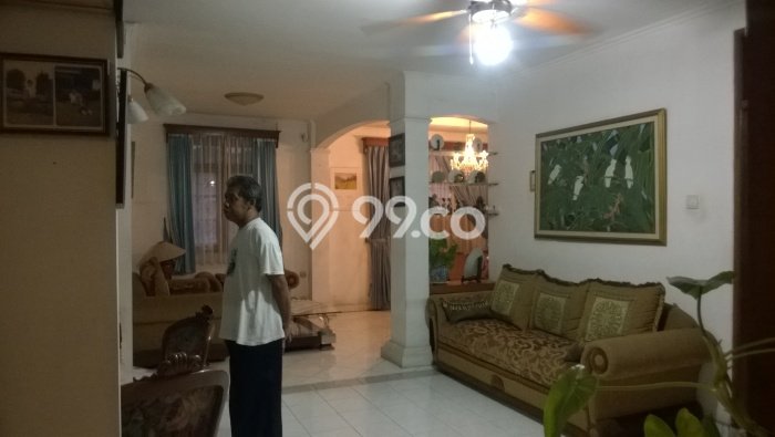 Rumah LT 154m² Semi Furnished di Lokasi Prestisius Bintaro, Tangerang Selatan Rumah LT 154m² Semi Furnished di Lokasi Prestisius Bintaro, Tangerang Selatan