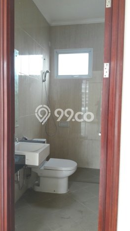 Rumah Modern 3 KT di Modernland Tangerang Unfurnished Rumah Modern 3 KT di Modernland Tangerang Unfurnished
