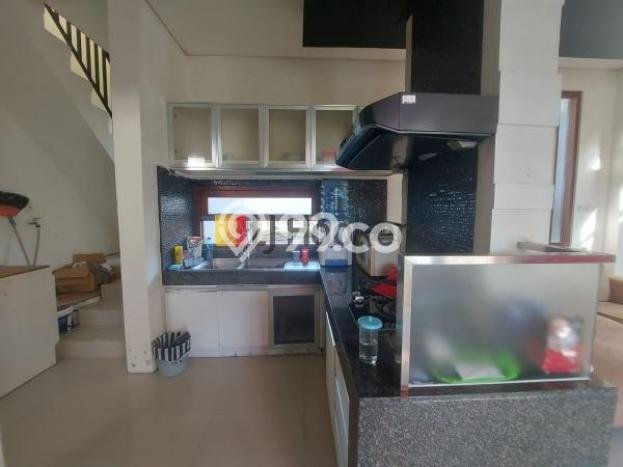 Rumah Lokasi Strategis di Benoa, Badung, Luas 218m² Bangunan 165m² Rumah Lokasi Strategis di Benoa, Badung, Luas 218m² Bangunan 165m²