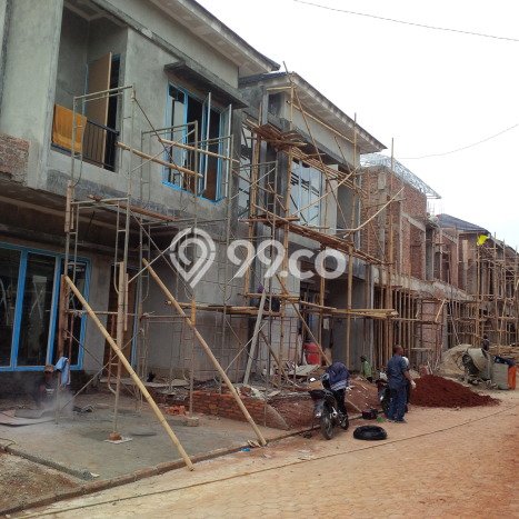 Dijual Hunian Rumah Terawat 3 KT di Cibubur, Jakarta Timur Dijual Hunian Rumah Terawat 3 KT di Cibubur, Jakarta Timur