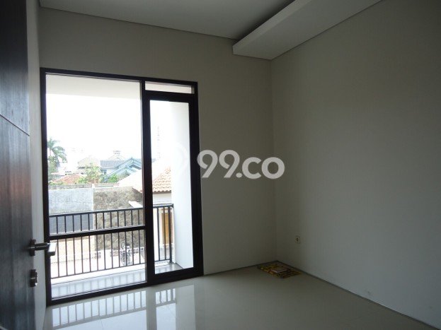 PROPERTI PILIHAN! Rumah area Margahayu, LT 105m² Bangunan 90m² PROPERTI PILIHAN! Rumah area Margahayu, LT 105m² Bangunan 90m²