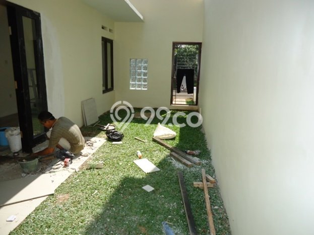 Dijual Hunian Rumah Terawat 3 Kamar di Cibubur, Jakarta Timur Dijual Hunian Rumah Terawat 3 Kamar di Cibubur, Jakarta Timur