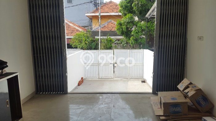 rumah baru uk 4x20m 3.5 lantai bebas banjir kavling polri rumah baru uk 4x20m 3.5 lantai bebas banjir kavling polri