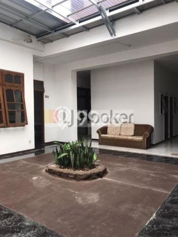 Hot Offer Hunian Premium Ideal dan Luas di Tanah Abang, Jakarta Pusat Hot Offer Hunian Premium Ideal dan Luas di Tanah Abang, Jakarta Pusat