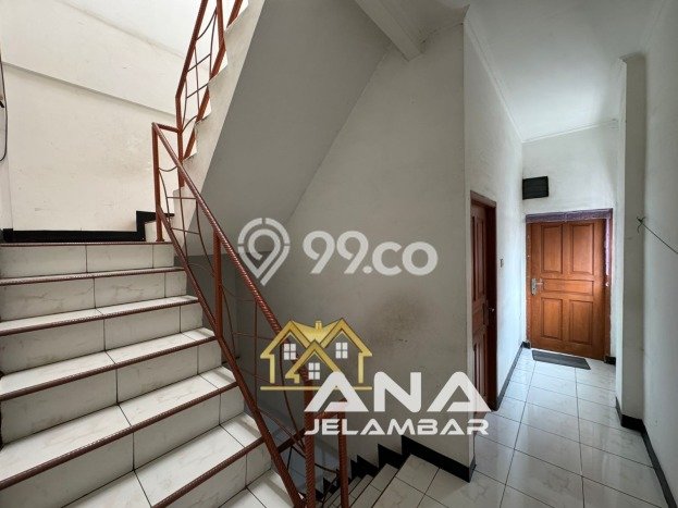 For Sale Hunian Rumah Terawat 6 Kamar di Jelambar, Jakarta Barat For Sale Hunian Rumah Terawat 6 Kamar di Jelambar, Jakarta Barat