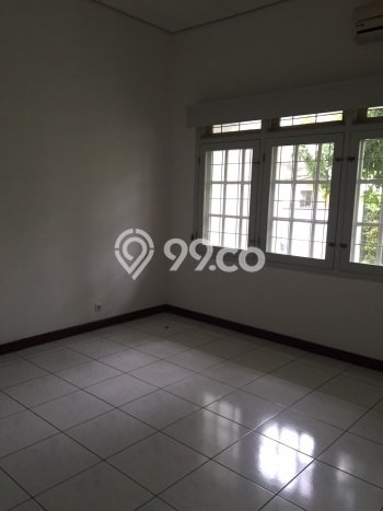 PENAWARAN TERBATAS! Rumah Berkualitas area Radio Dalam, Luas 354m² Bangunan 220m² PENAWARAN TERBATAS! Rumah Berkualitas area Radio Dalam, Luas 354m² Bangunan 220m²