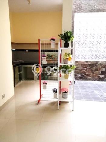 Rumah Bagus di BSD City, Tangerang, LT 120m² LB 110m² HARGA MENARIK! Rumah Bagus di BSD City, Tangerang, LT 120m² LB 110m² HARGA MENARIK!