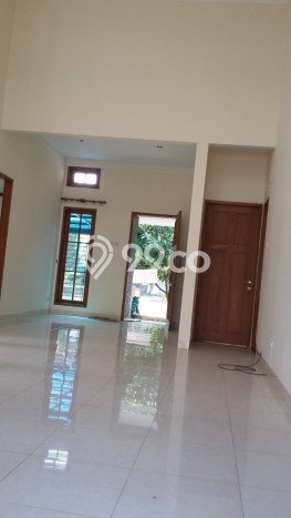 SPECIAL LISTING! Rumah di Bintaro, 3 KT, Akses Fasilitas, Luas 240m² Bangunan 150m² SPECIAL LISTING! Rumah di Bintaro, 3 KT, Akses Fasilitas, Luas 240m² Bangunan 150m²