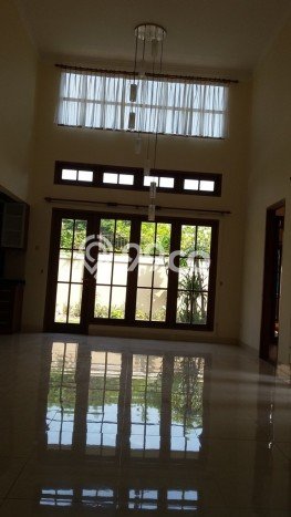 SPECIAL LISTING! Rumah di Bintaro, 3 KT, Akses Fasilitas, Luas 240m² Bangunan 150m² SPECIAL LISTING! Rumah di Bintaro, 3 KT, Akses Fasilitas, Luas 240m² Bangunan 150m²