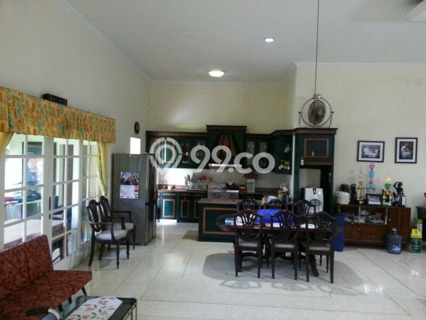 Dijual Rumah Mewah Elegan Dengan View Cantik di Cinere, Jakarta Selatan Dijual Rumah Mewah Elegan Dengan View Cantik di Cinere, Jakarta Selatan