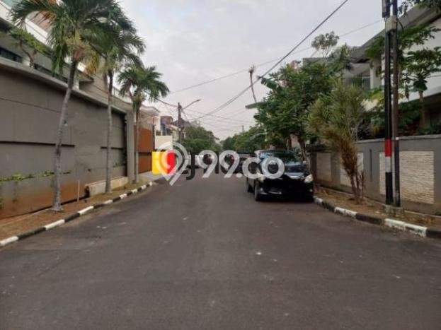 Hunian Mewah Dijual LT 187m2 di Kelapa Gading, Jakarta Utara Hunian Mewah Dijual LT 187m2 di Kelapa Gading, Jakarta Utara