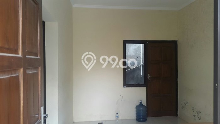 Jual Rumah Harga Miring mojosongo Punya 2 Kamar & LT 72m2 Jual Rumah Harga Miring mojosongo Punya 2 Kamar & LT 72m2