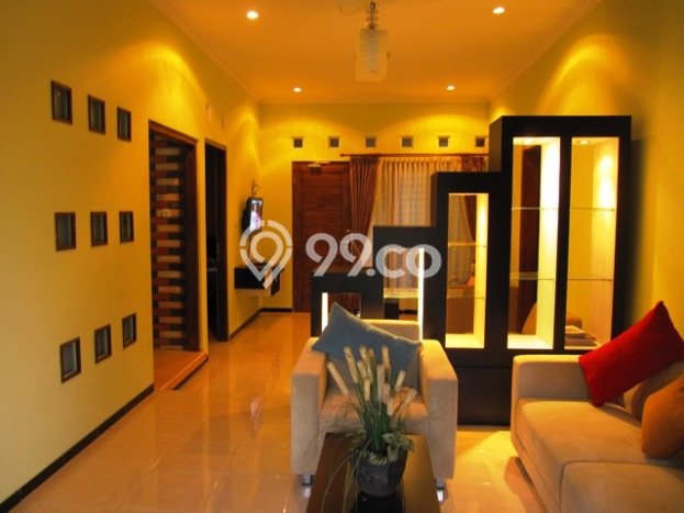 Lokasi strategis! Rumah siap huni disewakan di Ngaglik LB 230m2 Lokasi strategis! Rumah siap huni disewakan di Ngaglik LB 230m2