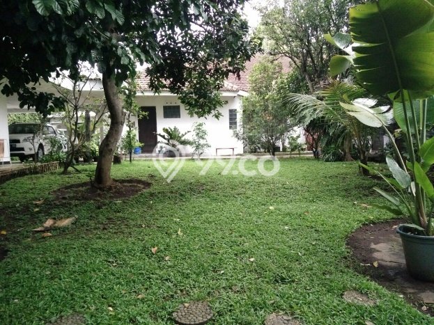 JUAL CEPAT! Rumah Ready Stock Area Strategis Dago, LT 1295m² LB 400m² JUAL CEPAT! Rumah Ready Stock Area Strategis Dago, LT 1295m² LB 400m²