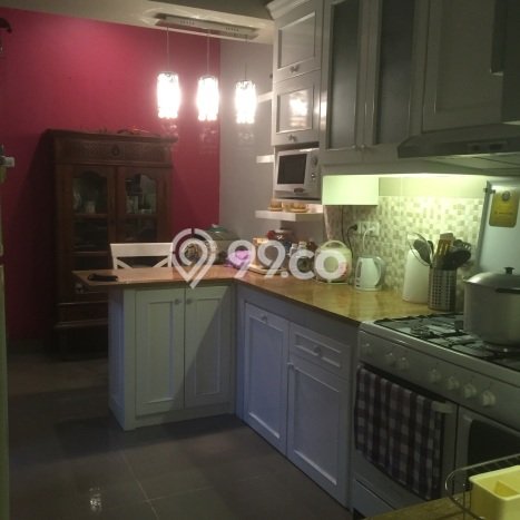 LIMITED OFFER! Rumah Berkualitas di Cinere, LT 150m² LB 130m² LIMITED OFFER! Rumah Berkualitas di Cinere, LT 150m² LB 130m²