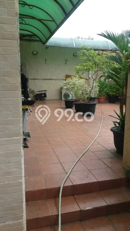 Rumah Luas Tanah 239m² di Pulomas, Jakarta Timur - Akses Mudah Rumah Luas Tanah 239m² di Pulomas, Jakarta Timur - Akses Mudah