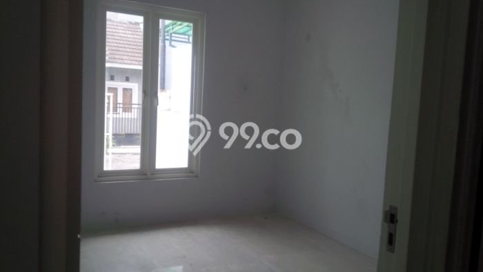PROMO SPESIAL! Rumah Siap Huni di Gununganyar, Surabaya, LT 80m² Bangunan 60m² PROMO SPESIAL! Rumah Siap Huni di Gununganyar, Surabaya, LT 80m² Bangunan 60m²
