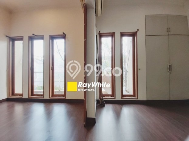 Rumah LT 189m² di Cipete, Dekat Cipete, Jakarta Selatan, Jakarta Selatan Rumah LT 189m² di Cipete, Dekat Cipete, Jakarta Selatan, Jakarta Selatan