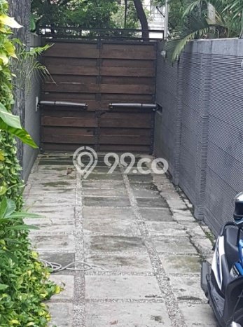 For Sale Rumah Elit Exclusive di Menteng, Jakarta Pusat For Sale Rumah Elit Exclusive di Menteng, Jakarta Pusat