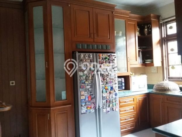 Investasi Masa Depan 8 Kamar Tidur Lokasi Strategis di Kawasan Berkembang Cinere, Depok Investasi Masa Depan 8 Kamar Tidur Lokasi Strategis di Kawasan Berkembang Cinere, Depok