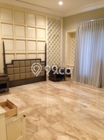Rumah Lokasi Strategis di Pantai Indah Kapuk, Jakarta Utara, Luas 554m² Bangunan 1100m² Rumah Lokasi Strategis di Pantai Indah Kapuk, Jakarta Utara, Luas 554m² Bangunan 1100m²