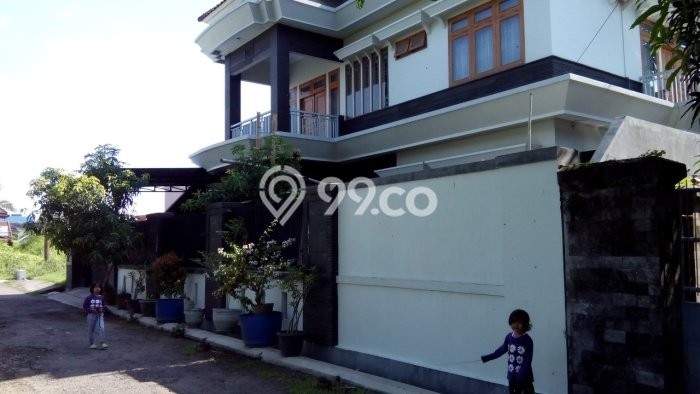 SPECIAL OFFER! Bisa KPR Rumah Modern di Cirebon Kota, Cirebon, Luas 387m² LB 350m² SPECIAL OFFER! Bisa KPR Rumah Modern di Cirebon Kota, Cirebon, Luas 387m² LB 350m²