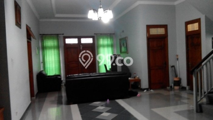 SPECIAL OFFER! Bisa KPR Rumah Modern di Cirebon Kota, Cirebon, Luas 387m² LB 350m² SPECIAL OFFER! Bisa KPR Rumah Modern di Cirebon Kota, Cirebon, Luas 387m² LB 350m²