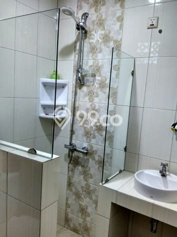 Rumah EXCLUSIVE di Bintaro, Tangerang Selatan, LT 180m² Bangunan 250m² KESEMPATAN TERBATAS! Rumah EXCLUSIVE di Bintaro, Tangerang Selatan, LT 180m² Bangunan 250m² KESEMPATAN TERBATAS!