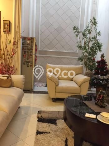 HARGA SPECIAL! Rumah Asri di Permata Buana, Jakarta Barat, LT 200m² Bangunan 450m² BISA KPR! HARGA SPECIAL! Rumah Asri di Permata Buana, Jakarta Barat, LT 200m² Bangunan 450m² BISA KPR!