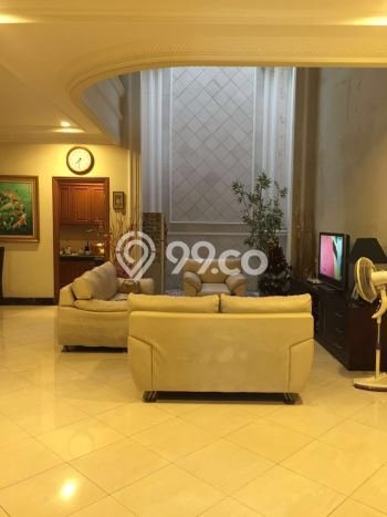 HARGA SPECIAL! Rumah Asri di Permata Buana, Jakarta Barat, LT 200m² Bangunan 450m² BISA KPR! HARGA SPECIAL! Rumah Asri di Permata Buana, Jakarta Barat, LT 200m² Bangunan 450m² BISA KPR!