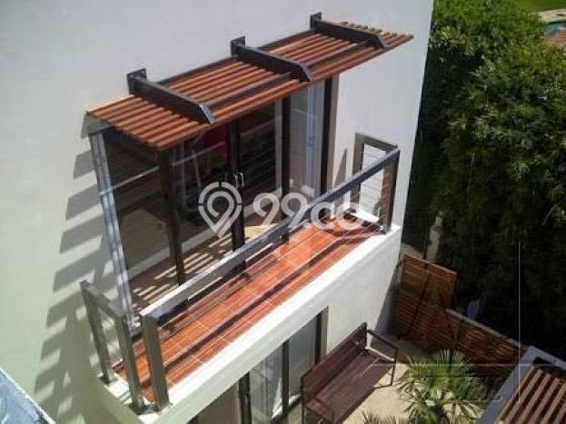 Rumah 5 Kamar Tidur Konsep Modern di Bintaro, Dekat Pusat Kota, Tangerang Selatan Rumah 5 Kamar Tidur Konsep Modern di Bintaro, Dekat Pusat Kota, Tangerang Selatan