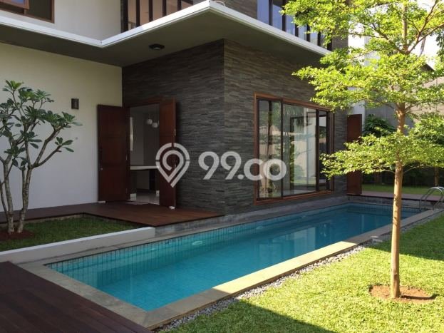 Rumah Elit Modern Tanpa Renovasi di Kemang Jakarta Selatan Rumah Elit Modern Tanpa Renovasi di Kemang Jakarta Selatan