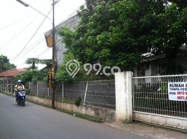 Jual Segera Rumah 4 KT 3 KM di Jagakarsa, Jakarta Selatan Jual Segera Rumah 4 KT 3 KM di Jagakarsa, Jakarta Selatan