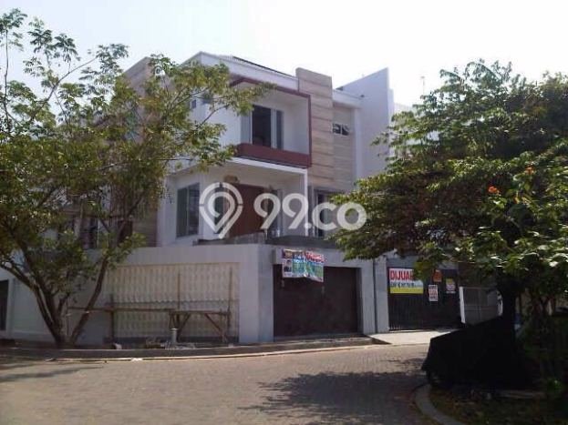 Rumah LT 375m² Dekat dengan Fasilitas Umum, Jakarta Utara - Harga Menarik Rumah LT 375m² Dekat dengan Fasilitas Umum, Jakarta Utara - Harga Menarik