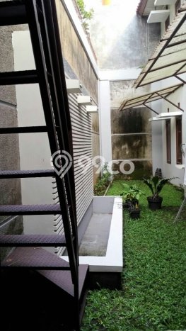 Rumah 4 KT 3 KM di Area Premium , Bandung Rumah 4 KT 3 KM di Area Premium , Bandung