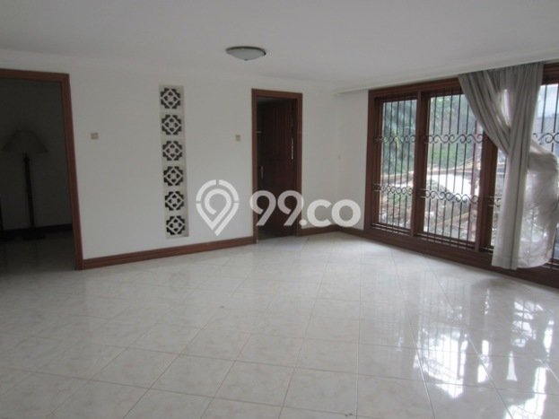 Rumah di Cilandak, Siap Huni, 4 KT Rumah di Cilandak, Siap Huni, 4 KT