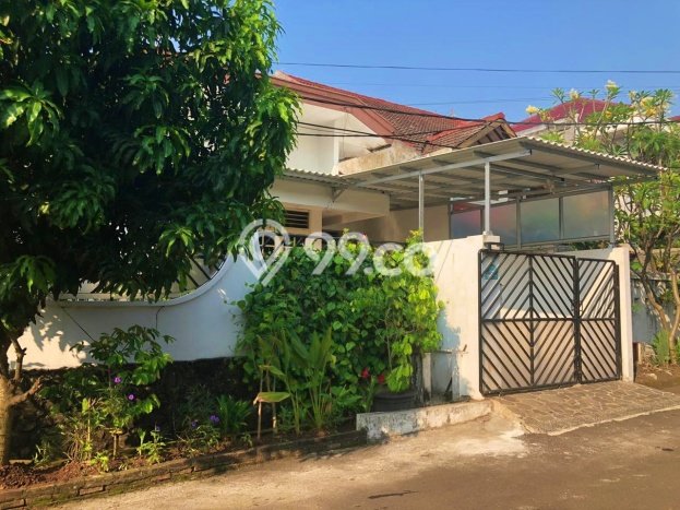 Dijual Rumah Eksklusif 5 KT di Bintaro, Tangerang Selatan Dijual Rumah Eksklusif 5 KT di Bintaro, Tangerang Selatan