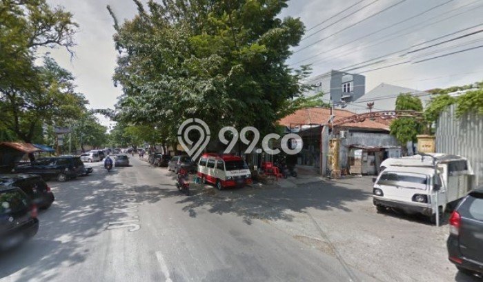 Rumah lama butuh uang tengah kota Jalan Seroja, Simpang Lima Rumah lama butuh uang tengah kota Jalan Seroja, Simpang Lima