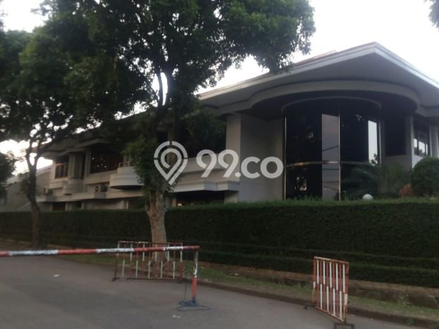 Jual Rumah Mewah Megah Dengan View Cantik di Soekarno Hatta, Bandung Jual Rumah Mewah Megah Dengan View Cantik di Soekarno Hatta, Bandung