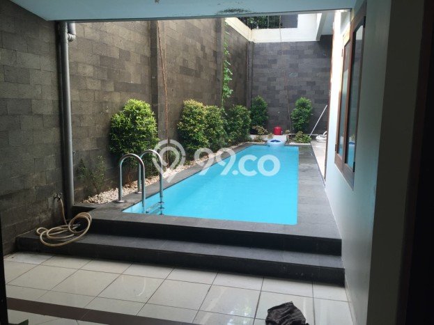 Rumah Bagus Siap Huni Di Kebayoran Baru Luas 400m2 Aman Rumah Bagus Siap Huni Di Kebayoran Baru Luas 400m2 Aman