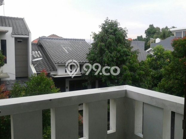 Rumah Strategis di Pusat Kota Pondok Cabe, Tangerang - 4 Kamar Tidur Rumah Strategis di Pusat Kota Pondok Cabe, Tangerang - 4 Kamar Tidur