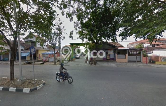 Rumah 2 lt di perumahan Kalicari Indah bangunan apik, Supriyadi, Semarang Rumah 2 lt di perumahan Kalicari Indah bangunan apik, Supriyadi, Semarang