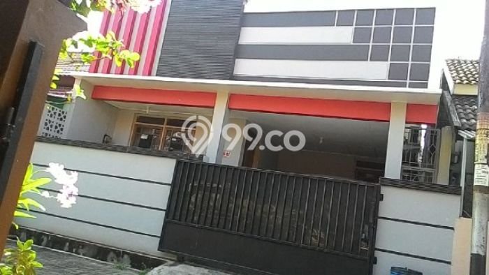 Rumah 2 lt di perumahan Kalicari Indah bangunan apik, Supriyadi, Semarang Rumah 2 lt di perumahan Kalicari Indah bangunan apik, Supriyadi, Semarang