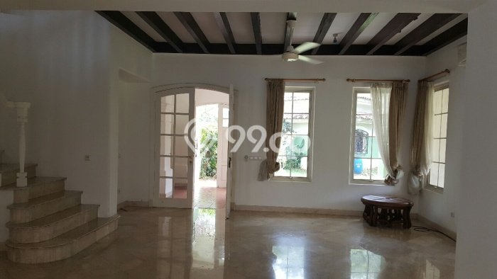 Rumah di Lippo Karawaci, Siap Huni, 5 KT Rumah di Lippo Karawaci, Siap Huni, 5 KT