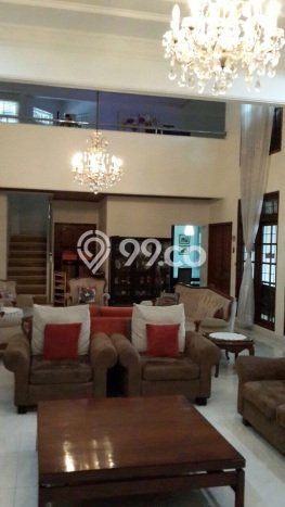 Rumah Elit Modern Tanpa Renovasi di Pondok Indah Jakarta Selatan Rumah Elit Modern Tanpa Renovasi di Pondok Indah Jakarta Selatan